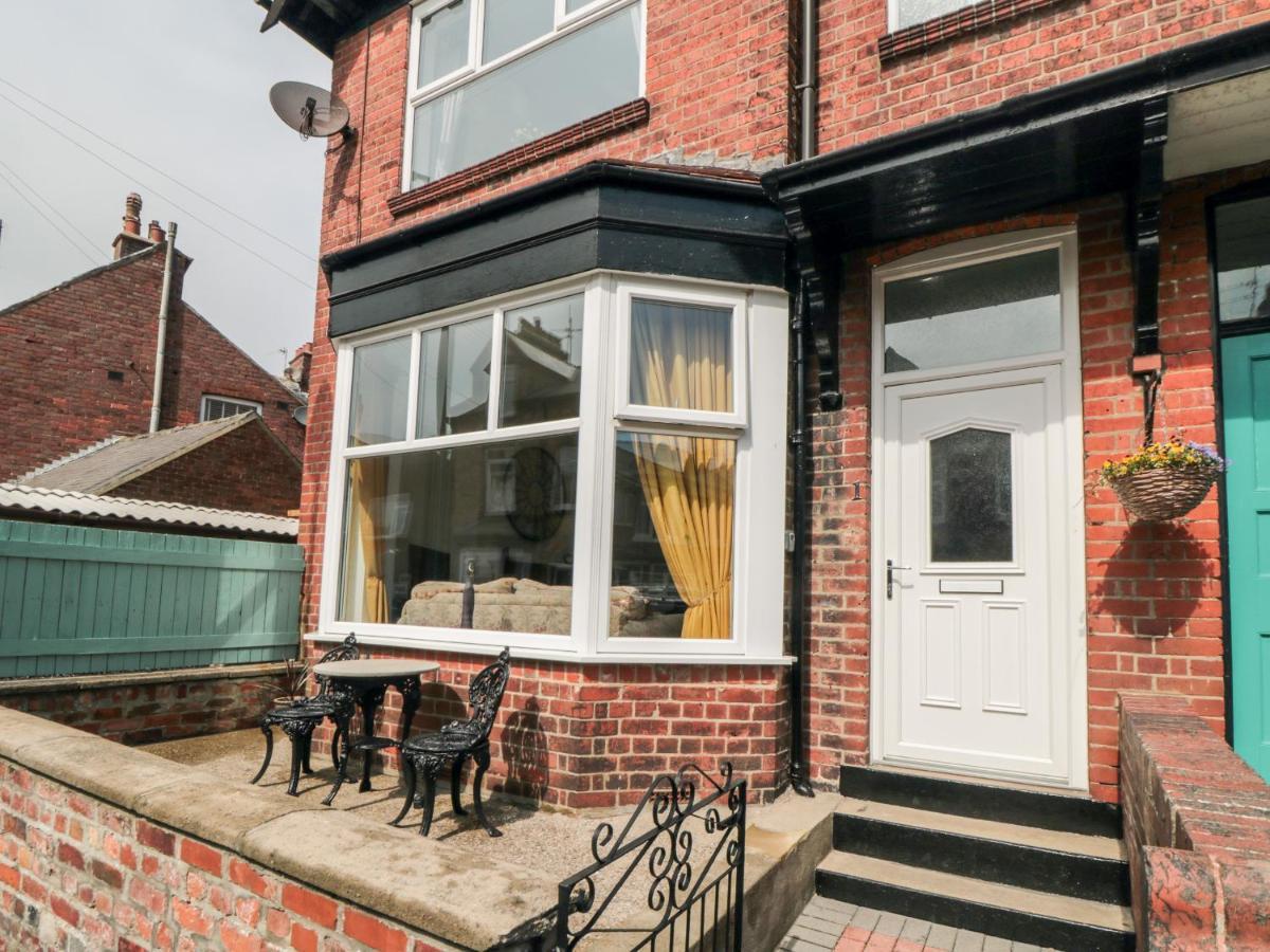 The Robins Villa Filey Exterior foto