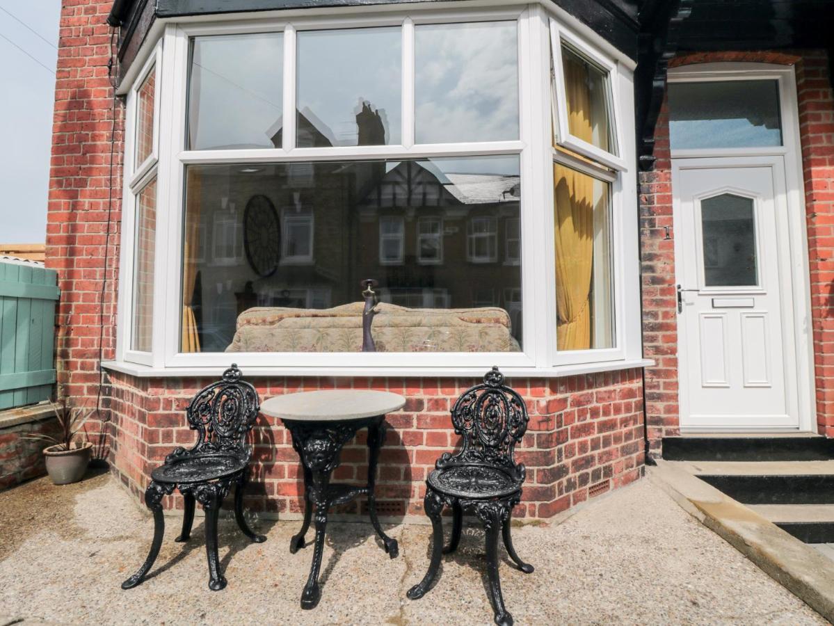 The Robins Villa Filey Exterior foto